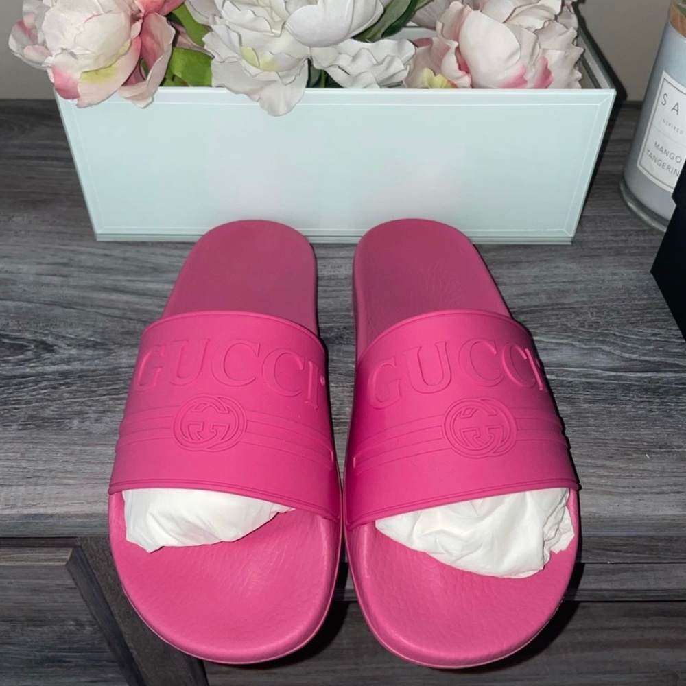 Authentic Gucci slides (Size 38)